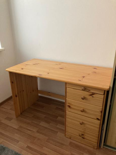 Písací stôl z masívneho dreva/ vynikajúci stav, 