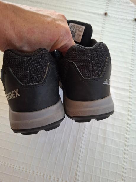 Trekové topánky, adidas,36