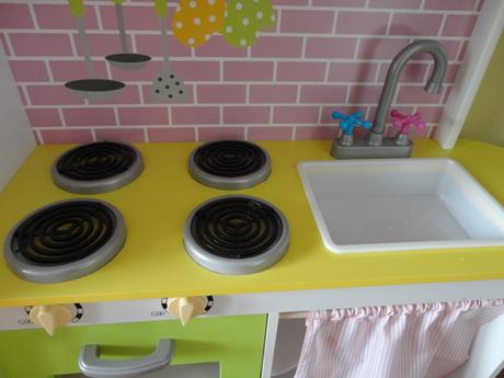 Kuchynka drevená woody,