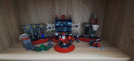 Lego spiderman,