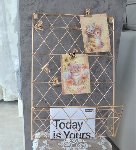 Nástenný organizér na odkazy-kovoý -zlatý, 