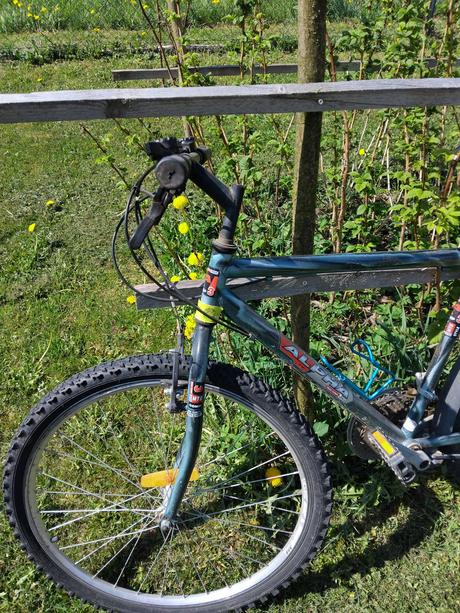 Starý bicykel, 20