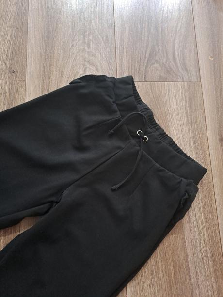 Krásne dievčenské tepláky, yigga,146