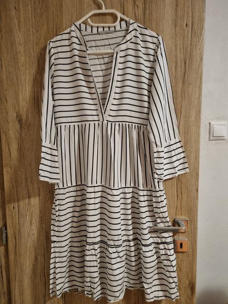 Minimalne nosené šaty gate, gate,s