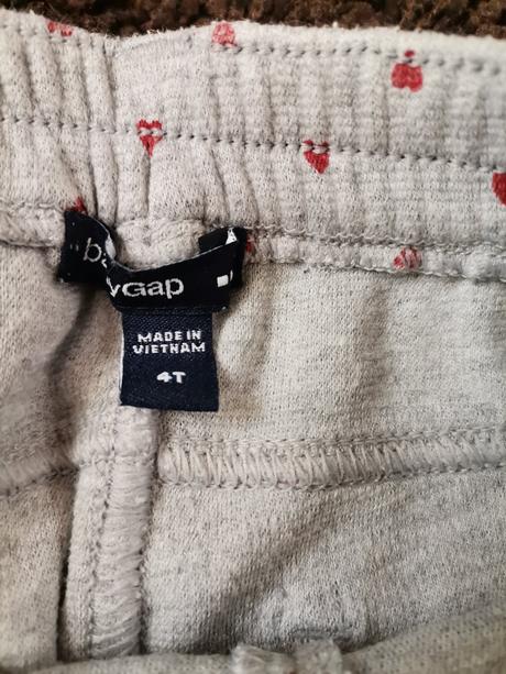 Teplakove nohavice, gap,104