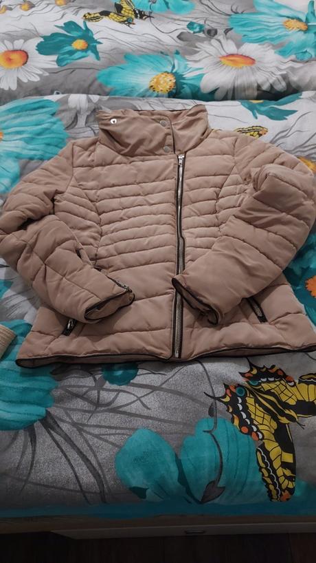 Jesenna bundicka, gate,36