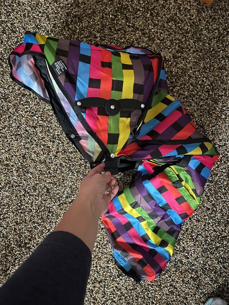 Univerzálna strecha na kočík, 