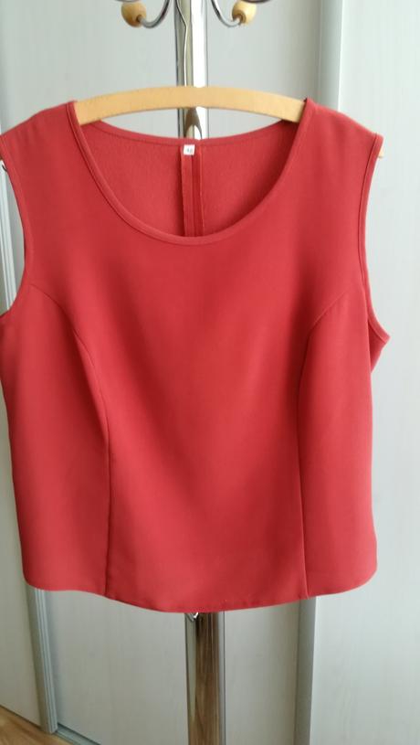 Dámsky kostým - 3 kombinácia, 46