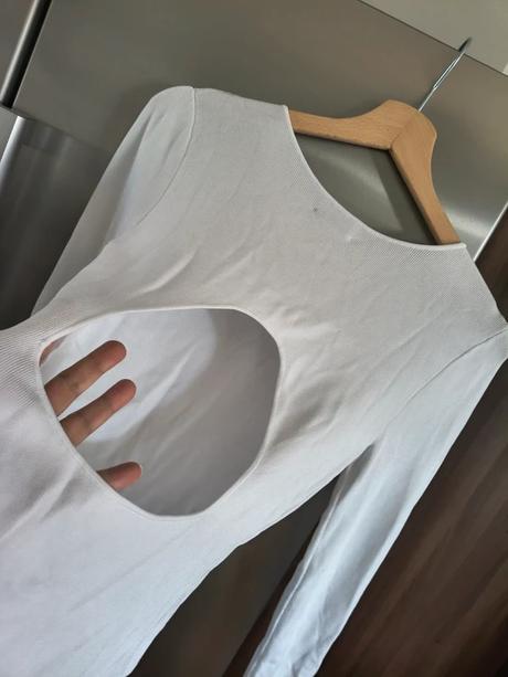 Calvin klein nový top s odhaleným chrbtom m-l, calvin klein,l / m