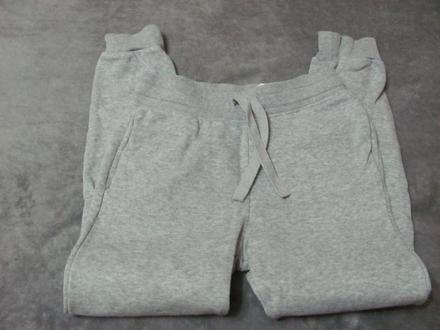 Šedé tepláky, h&m,134