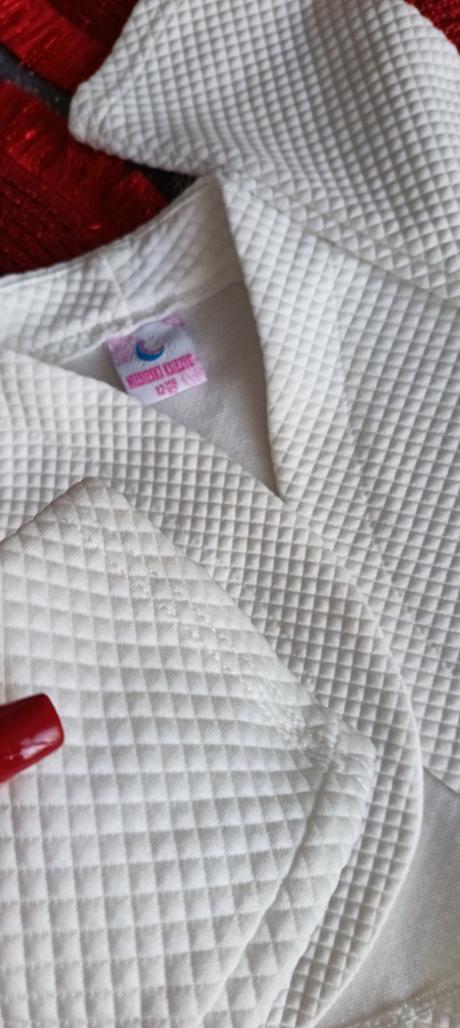 Slávnostné bolerko, 152