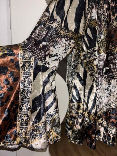 Zamatový off shoulder l, l