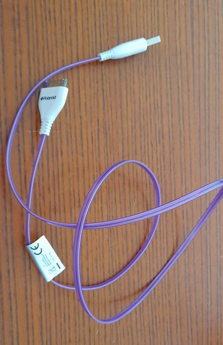 Svietiaca nabíjačka, 