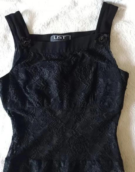 Krajkové kokteilové šaty, m