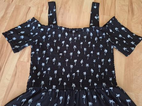 Nenosené šaty h&m, h&m,146