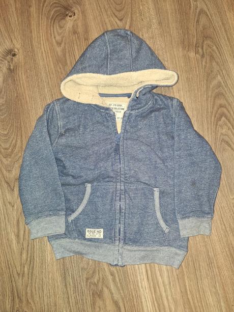 Tepla mikina, c&a,110