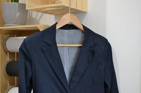 Tmavomodré sako s, s