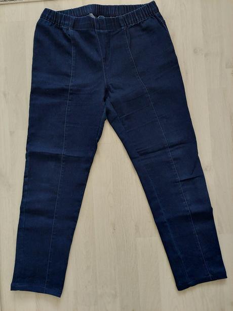 Elastické nohavice č.40, 40
