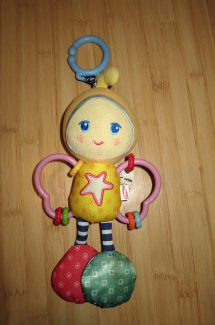 Hračka aj na zavesenie,