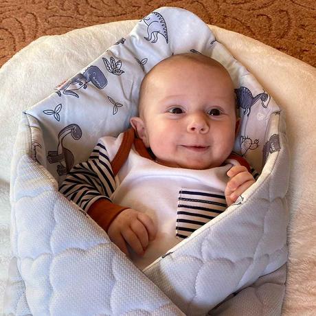 New baby obojstranná zavinovačka z velvet 75x75 cm, 