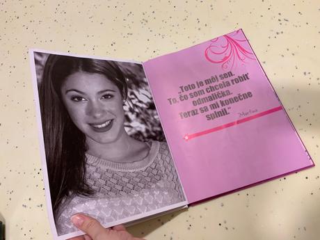 Violetta kniha pribeh uspechu, 