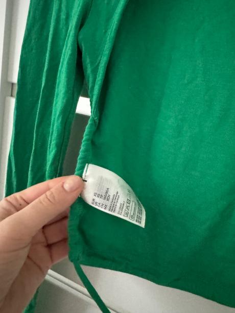 Top s odlahenym chrbtom, h&m,xs