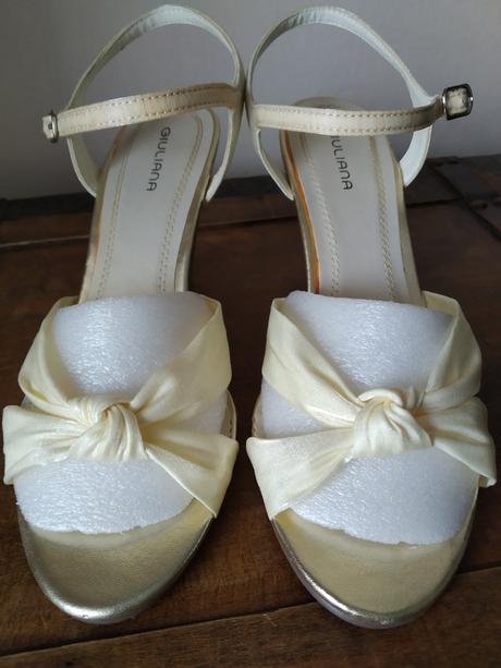 Dámske sandálky, 38