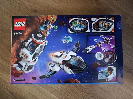 Lego 60446 modulárna galaktická vesmírna loď,