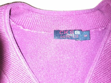 Fialový svetrík, 92