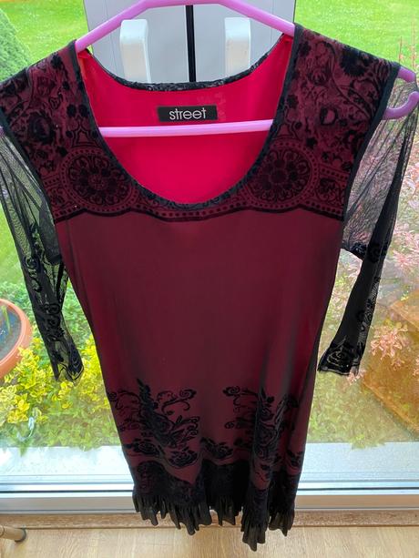 Spoločenské saty, m