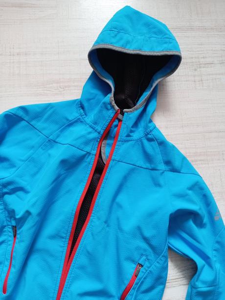 Vetrovka, mckinley,140