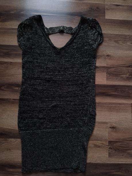 Krasny elegantny svetrik so zlatou niťou, orsay,m