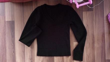 Jednoduchý pulóver v.s, s