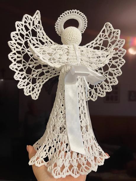 Hačkovaný anjel - 35x28cm,