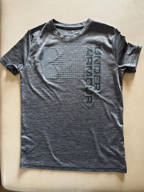 Tričko funkčné, under armour,140