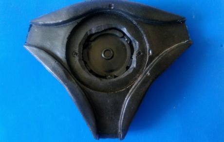 Kryt na športový volant,