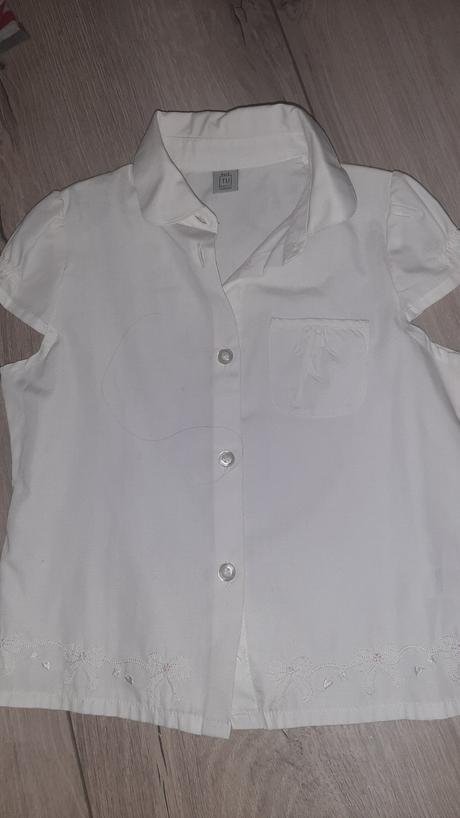 Taška plná vecí guess, benetton, laura biagiotti, 104–116