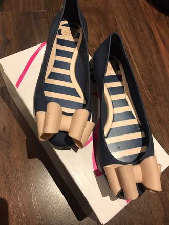 Gumené topánky, 36