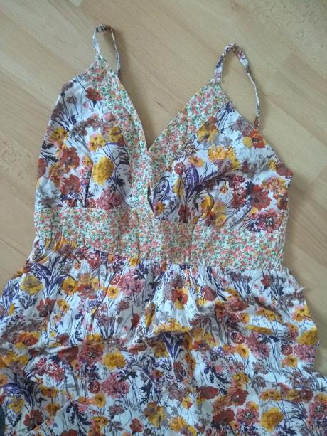Letné kvietkované šaty m/l, m