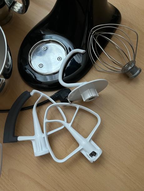 Kuchynsky robot kitchenaid, 