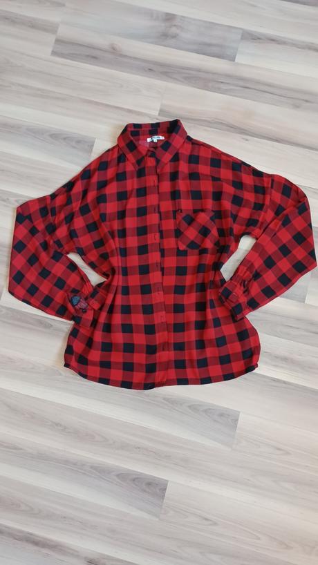 Kockovaná košeľa, gate,s