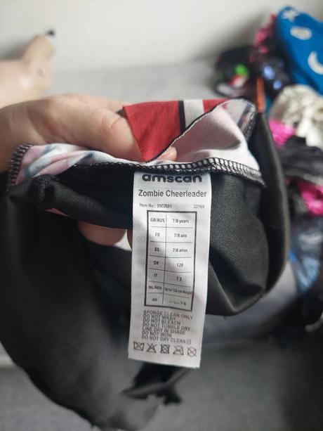 Zombie roztlieskavačka karnevalový kostým veľ.128,