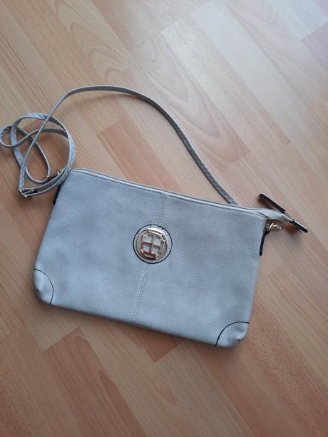 Dámska listová kabelka, 