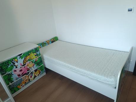 Posteľ s matracom, komoda, truhlica, šírka (cm): 90,dĺžka (cm): 200