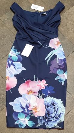 Nenosené puzdrové šaty sistaglam, 38