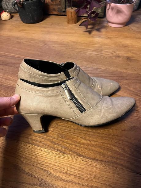 Dámske topánky, 40