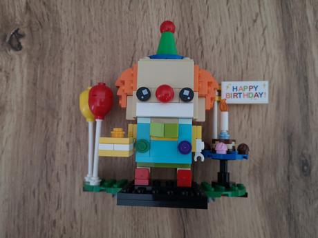 Lego brickheadz 40348 narodeninový klaun, 