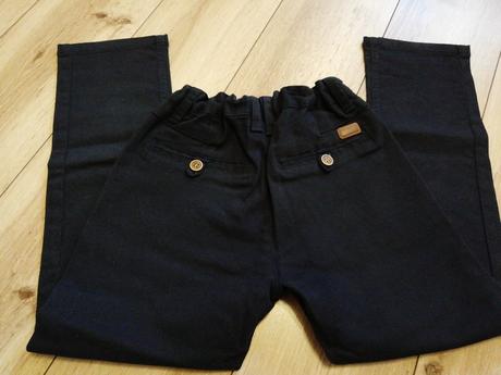 Nohavice s opaskom, 140