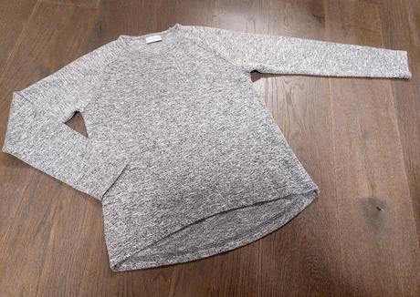 Nádherná melírová mikinka japitex mariposa na 10r., japitex,140