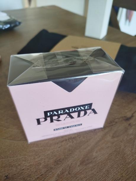 Prada paradoxe, 